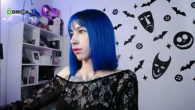 dakota_senju Show in webcam