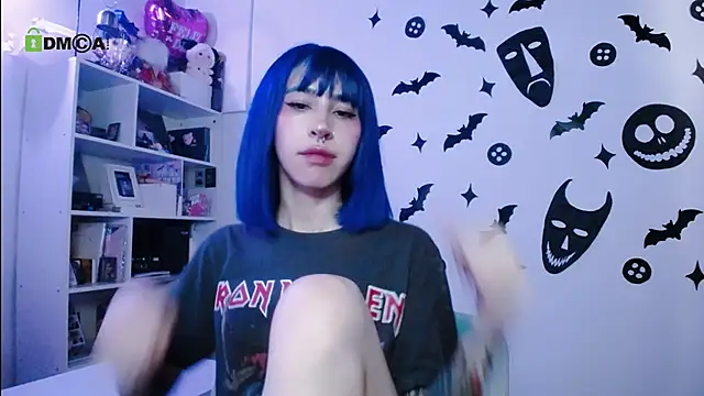 dakota_senju Show in webcam