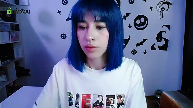 dakota_senju Show in webcam