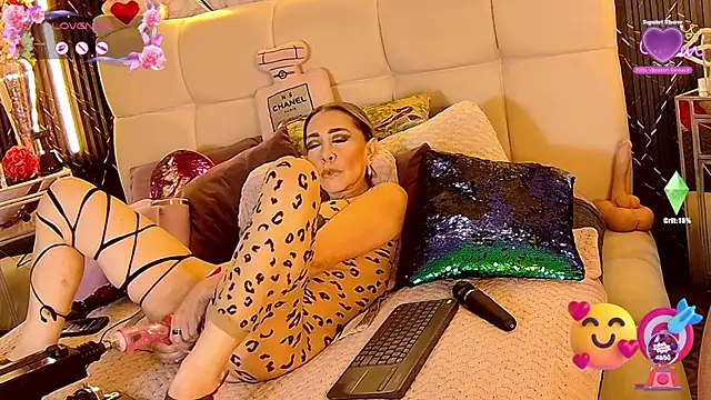 EvelinaGrey Live Chatraum