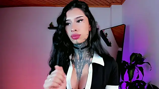 Show modela kali_ka_ na web-kameri