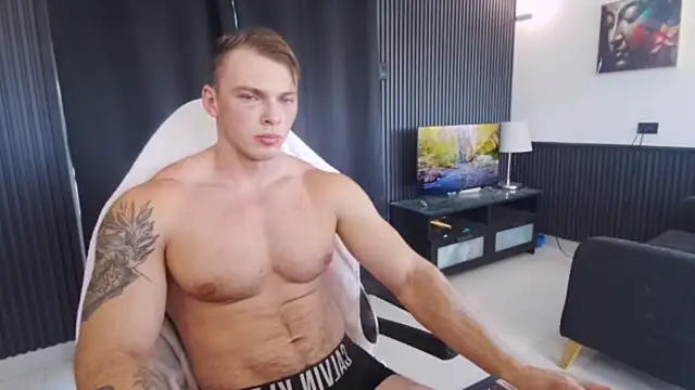YourHotGreg Pertunjukan Webcam