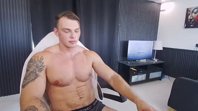 YourHotGreg Show Webcam