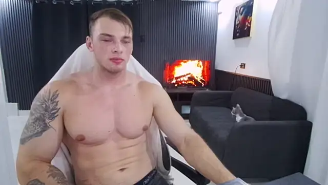 Вебкам-шоу YourHotGreg