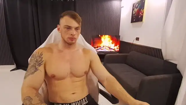 YourHotGreg Pertunjukan Webcam