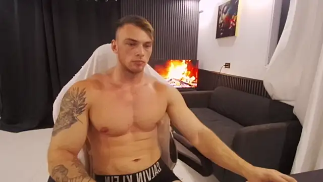 YourHotGreg ওয়েবক্যাম শো
