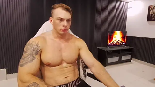 YourHotGreg – Kamerová šou