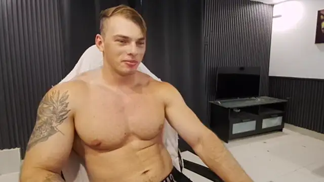Вебкам-шоу YourHotGreg