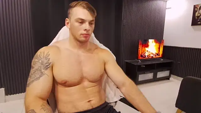YourHotGreg – Kamerová šou
