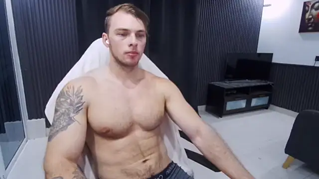 Webkamerová show YourHotGreg