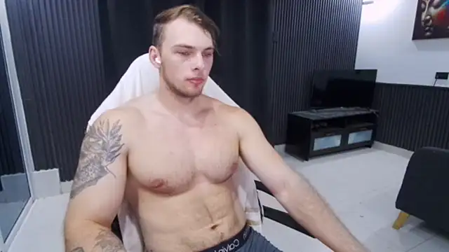YourHotGreg Pertunjukan Webcam