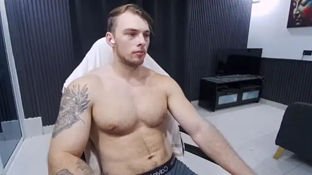 Вебкам-шоу YourHotGreg