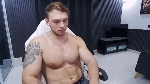 Webkamerová show YourHotGreg