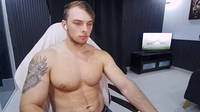 YourHotGreg Adlı Modelin Web Kamerası Şovu