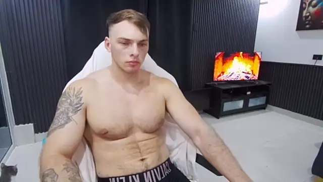YourHotGreg – Kamerová šou