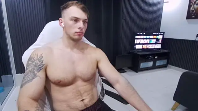Вебкам-шоу YourHotGreg