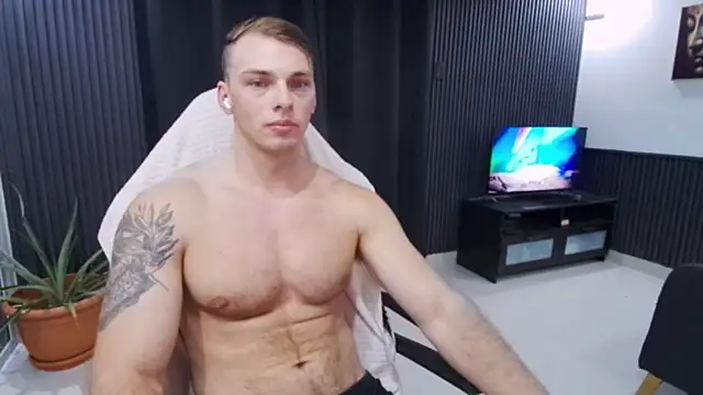 YourHotGreg – Kamerová šou