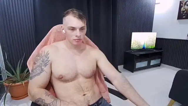Вебкам-шоу YourHotGreg