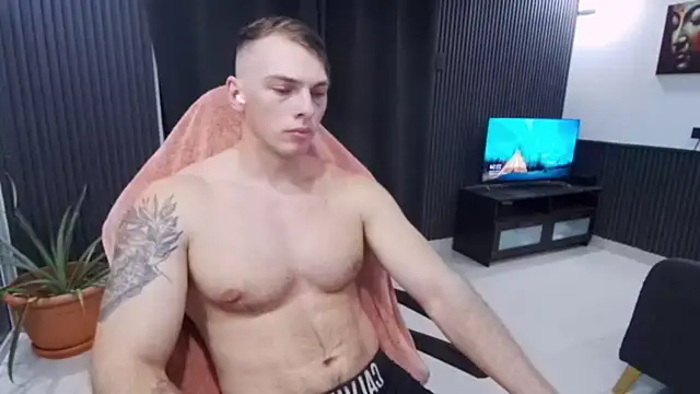 Вебкам-шоу YourHotGreg