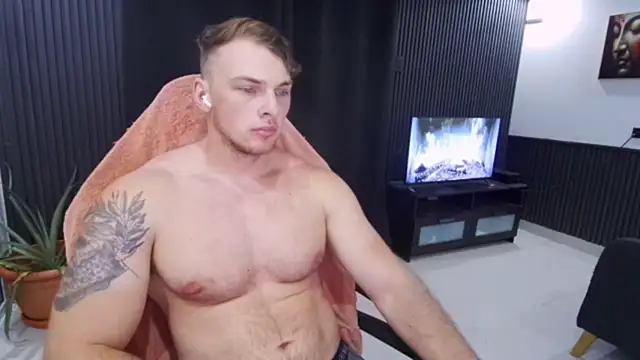 Webkamerová show YourHotGreg
