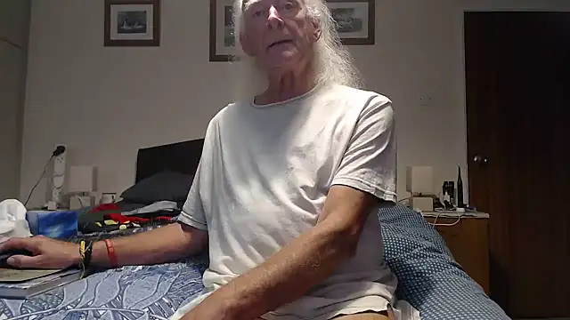 WaverlyKernow Webcam-Show