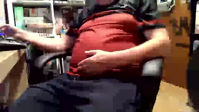 isadirtydog's Webcam Show
