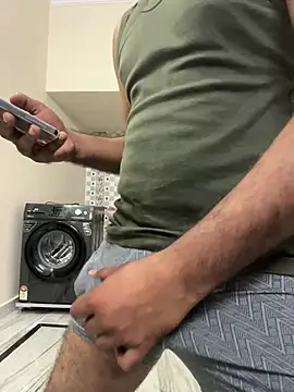 הופעת וובקאם של TeluguBoyAbhi