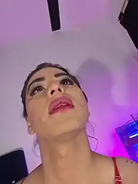 Show de Aliice_Doll na webcam