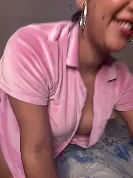 Lickplayofficial webcam show