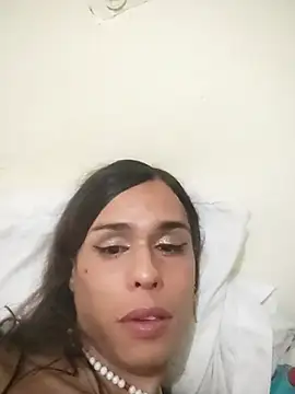 pretty_ariiel Webcam show