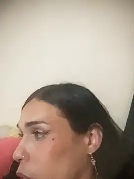pretty_ariiel's Webcam Show