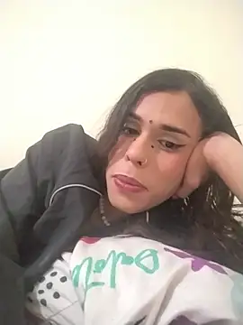 pretty_ariiel Show Webcam