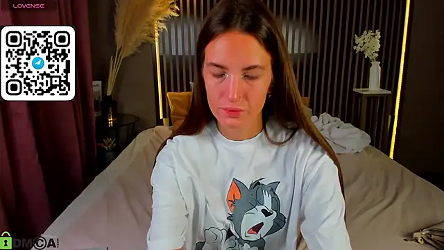 Aly_Alyc's Live XXX Chat