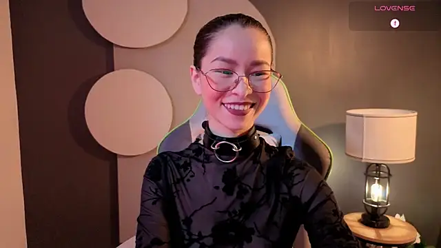 rosse_98_'s Live XXX Chat