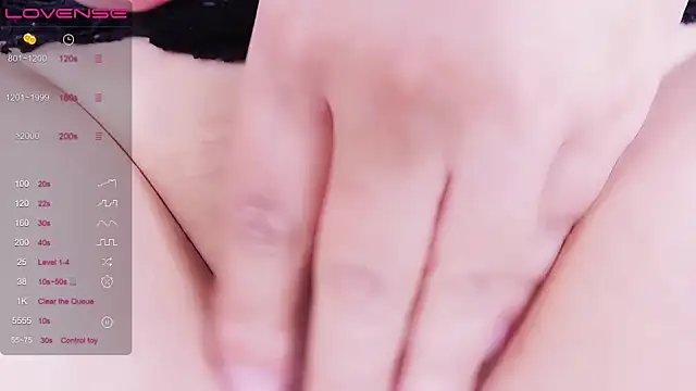 xiaoqingren 网络视讯表演