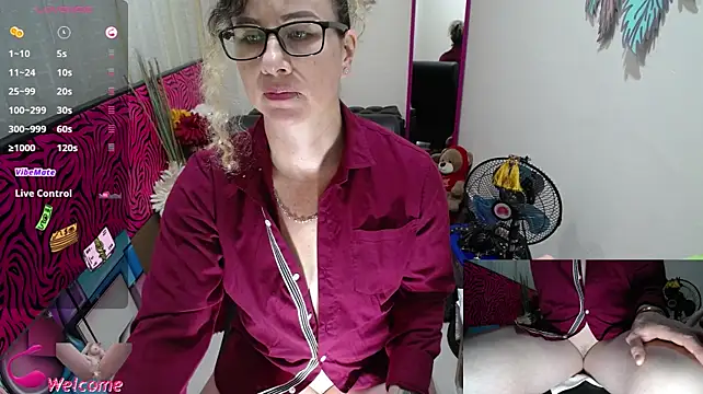 הופעת וובקאם של ViickySexy