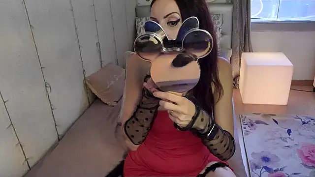 AlicianeFrancaise's Live XXX Chat
