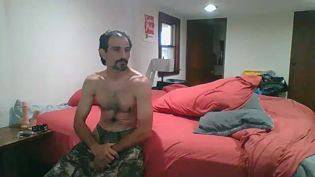 Pokazy przed kamerką – HerPerfectDaddy666