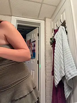 urpuppymoon Show Webcam