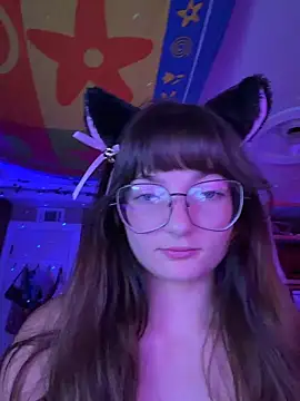 urpuppymoon Show in webcam