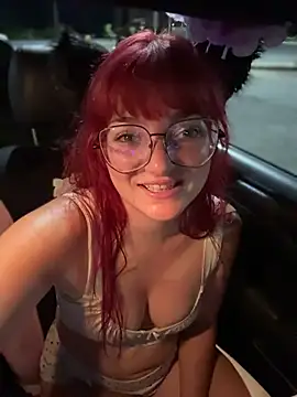urpuppymoon Cameră chat live