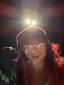 urpuppymoon's Webcam Show