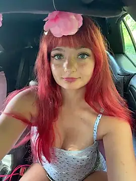 princessmoon129 Show in webcam