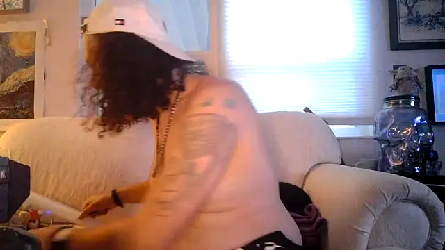 Makethatpussypurr's Live XXX Chat