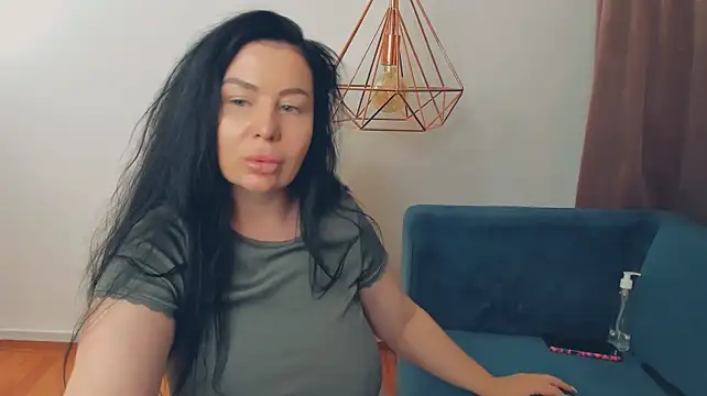 Вебкам-шоу BrilliantGirll