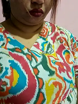 Ravina_patil1 在線直播表演