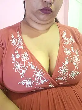 Ravina_patil1n Webbikameraesitys