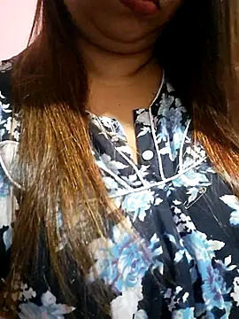 Show de Ravina_patil1 na webcam