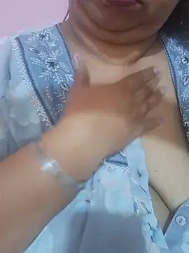 Ravina_patil1 webkamerás műsora