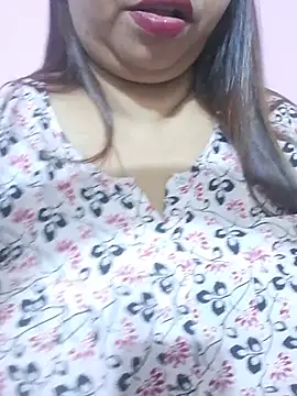 Pokazy przed kamerką – Ravina_patil1